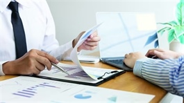 Banking on advice to boost financial futures