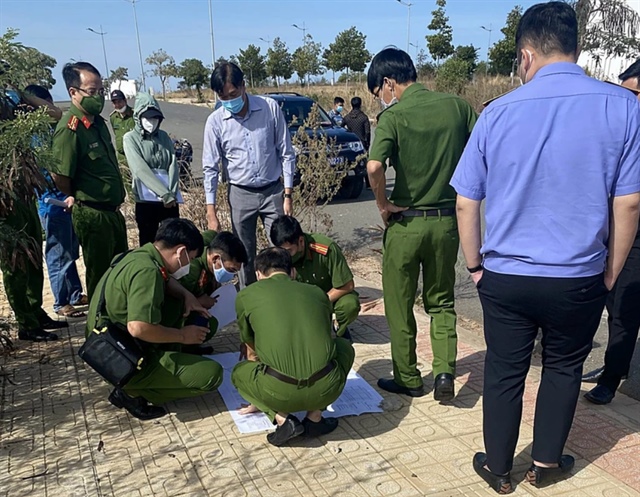 Cơ quan CSĐT Bộ Công an phối hợp với VKSND Tối cao đi thực địa dự án Tân Việt Phát 2. Ảnh PN.