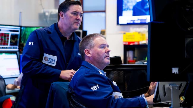 S&P 500 khởi sắc nhờ cổ phiếu công nghệ