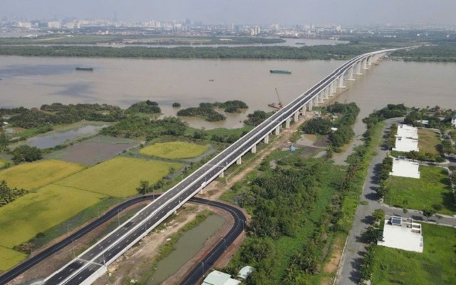 Các địa phương thúc đẩy giải ngân vốn đầu tư công, tạo động lực phát triển