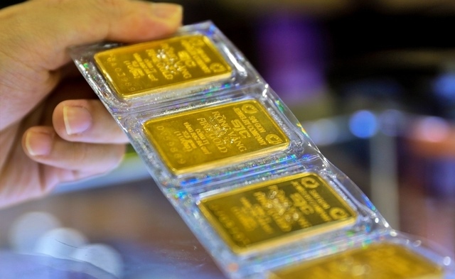 PM urges stricter control of the gold market