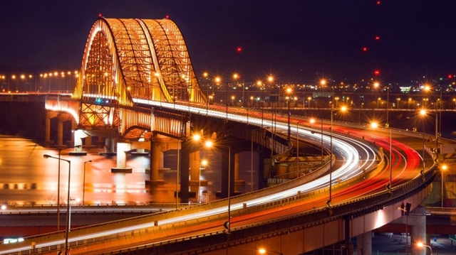 Below-par traffic infrastructure hindering IP growth