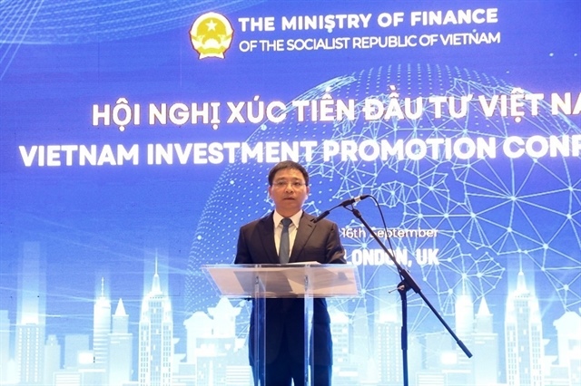 Ministry stresses VN’s commitment to foreign investors at London conference