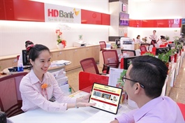 VN-Index drops over 24 points on strong selling force