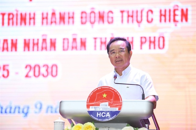 Ông Nguyễn Văn Được, Bí thư Đảng ủy, Chủ tịch UBND TP.HCM, phát biểu tại hội nghị. Ảnh: HÀ THƯ
