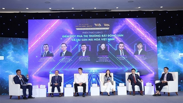 Confidence and clarity aid real estate