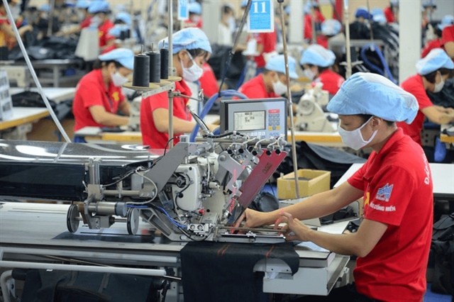 Renewed rise in new orders as exports near stabilisation