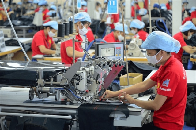Renewed rise in new orders as exports near stabilisation