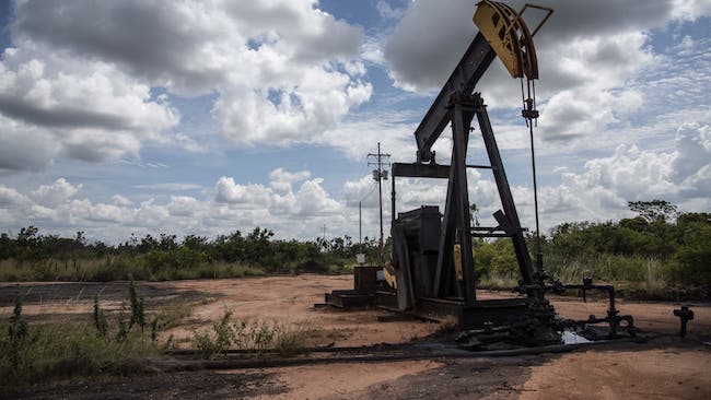 Dầu giảm 7% trong tuần qua vì khả năng OPEC+ tăng sản lượng