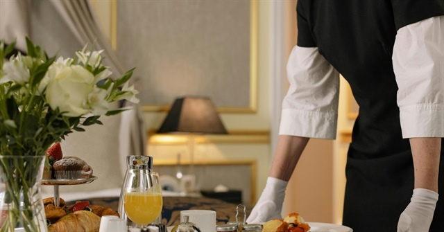 Du khách Việt thích chọn nơi lưu trú có sẵn bữa ăn sáng. Ảnh minh họa pexels.