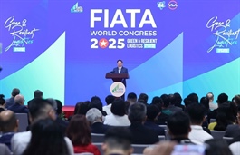 Việt Nam ready to be reliable partner of global logistics business community: PM