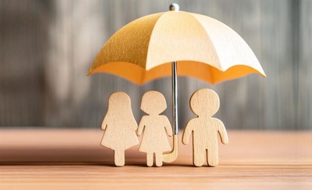 “Hai gọng kìm” siết lợi nhuận công ty bảo hiểm nhân thọ