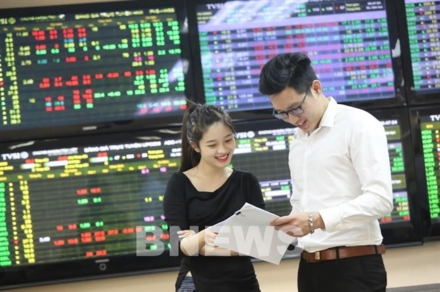 PM orders accelerated reforms to lift Việt Nam’s stock market to global standards