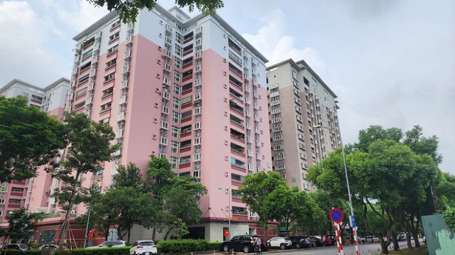 Hạ nhiệt giá bất động sản: Cần liều “thuốc đắng” từ thể chế