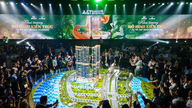 Hơn 2,500 người đến tham gia sự kiện khai trương mô hình kiến trúc A&T Saigon Riverside