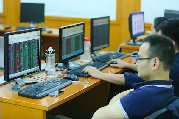 Market likely to continue correcting this week