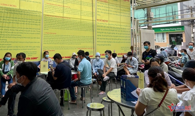 Mua bán nhà đất không cần công chứng: Nên hay không?