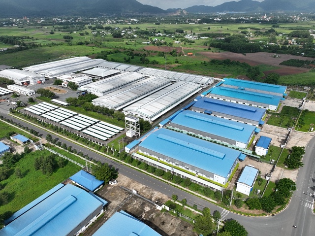 Mảng khu công nghiệp chững lại, lợi nhuận SZC về thấp nhất 10 quý