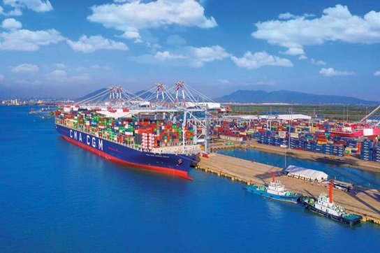 TP.HCM phối hợp gỡ vướng để phát triển du lịch đường biển