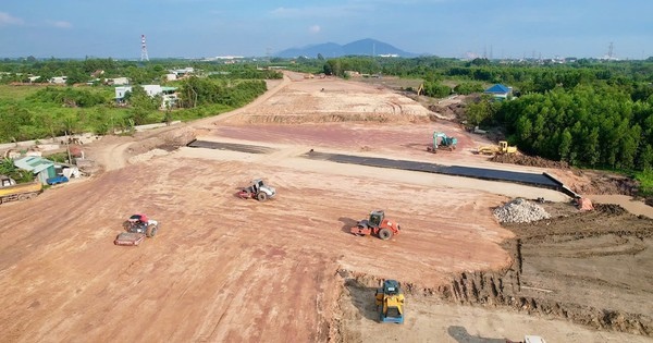 Cao tốc Biên Hòa - Vũng Tàu tiếp tục thiếu vật liệu thi công- Ảnh 1.