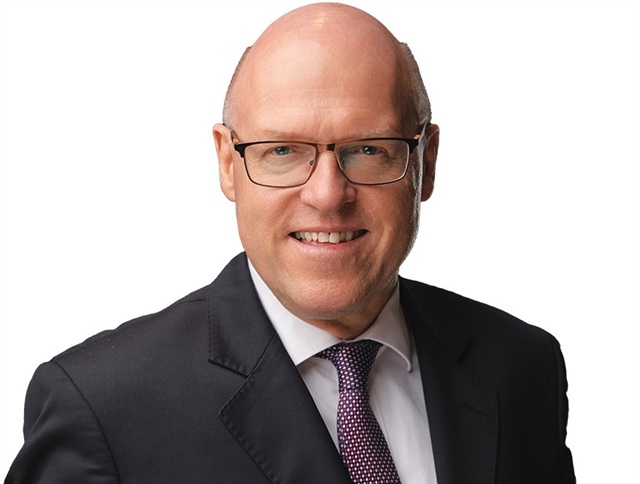 Mandates reshaping US and European FDI