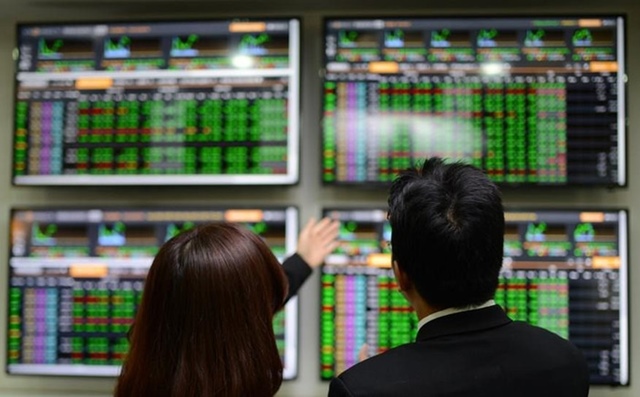 Góc nhìn 29/10: Tiến về 1,700?