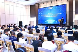 Việt Nam, China trade poised for new record in 2025