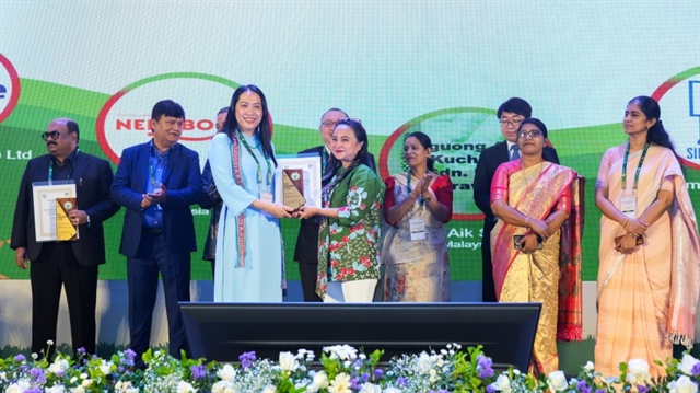 Simexco Daklak honoured at international spice fair in India