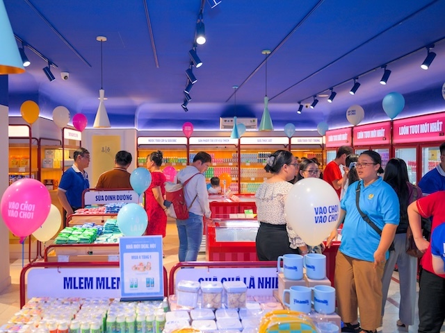 Kinh doanh trong và ngoài nước tăng trưởng, doanh thu ông lớn ngành sữa chạm đỉnh mới trong quý 3