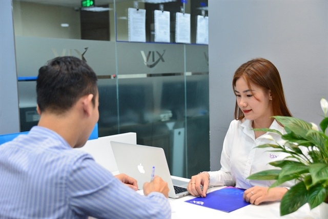 Market rebounds, VN-Index gains nearly 35 points