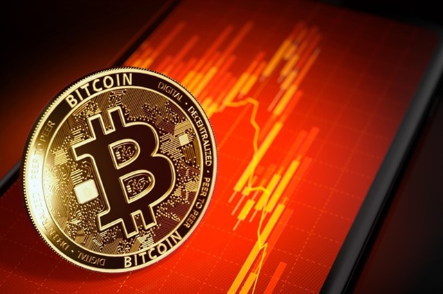 Thị trường tiền ảo đỏ lửa, Bitcoin rớt mốc 100,000 USD