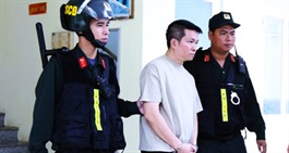 Bắt tạm giam chồng của Đoàn Di Băng để làm rõ hành vi sản xuất, buôn bán hàng giả