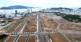 Tòa án quân sự Quân khu 5 thông báo tìm 82 bị hại trong vụ án tại sân bay Nha Trang cũ