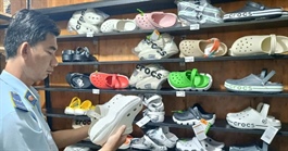 Mở đợt cao điểm đẩy lùi hàng lậu, không rõ nguồn gốc, hàng giả