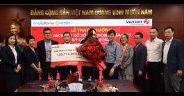 Nam thanh niên tại Khánh Hòa trúng Jackpot Vietlott hơn 133 tỷ đồng