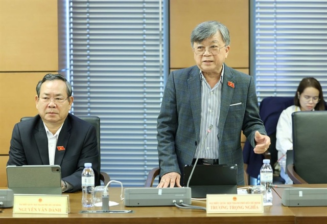 ĐB Trương Trọng Nghĩa nói cần tạo thuận lợi hơn cho người dân và doanh nghiệp khi thiết kế Luật Đầu tư (sửa đổi). Ảnh: QUANG PHÚC