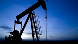 Dầu giảm khi cảng xuất khẩu Novorossiysk hoạt động trở lại