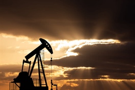 Dầu Brent tăng hơn 1%