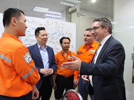 German Parliamentary State Secretary Stefan Rouenhoff visits Nui Phao tungsten mine