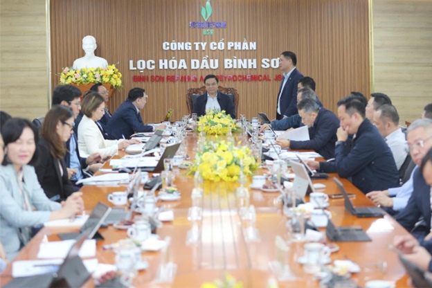 Đẩy mạnh sản xuất để vượt kế hoạch 2025