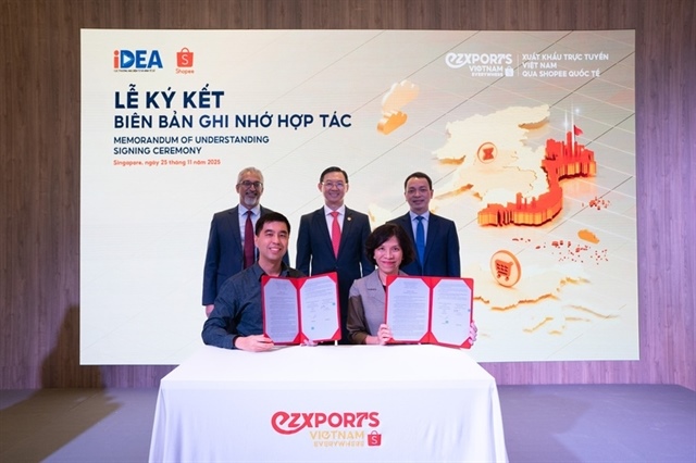 Việt, Singapore-based firm strengthen cooperation in e-commerce, digital export