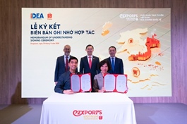 Việt, Singapore-based firm strengthen cooperation in e-commerce, digital export