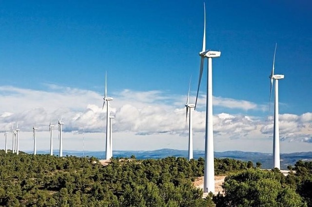 Một công ty nông nghiệp liên tiếp lấn sân sang năng lượng xanh, công nghệ số