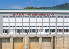 Loạt nhân sự điều hành Thủy điện Sông Ba Hạ làm việc với cơ quan chức năng