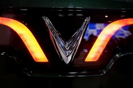 VinFast cân nhắc dùng động cơ xăng để tăng tầm hoạt động của xe điện