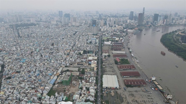 Hiện trạng đường Nguyễn Tất Thành.