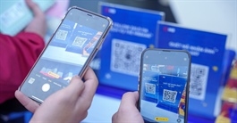 Một ngân hàng thực hiện thu phí chuyển tiền nhanh từ ngày 1/12