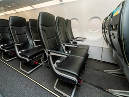 Vết trượt dài từ siêu lợi nhuận đến bờ vực sụp đổ của một hãng hàng không giá rẻ