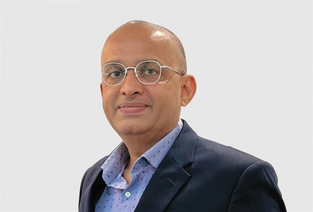 When infrastructure shapes the flow of capital in logistics