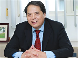 Biến tại Hanoimilk: Con gái Chủ tịch liên tục mua bán cổ phiếu